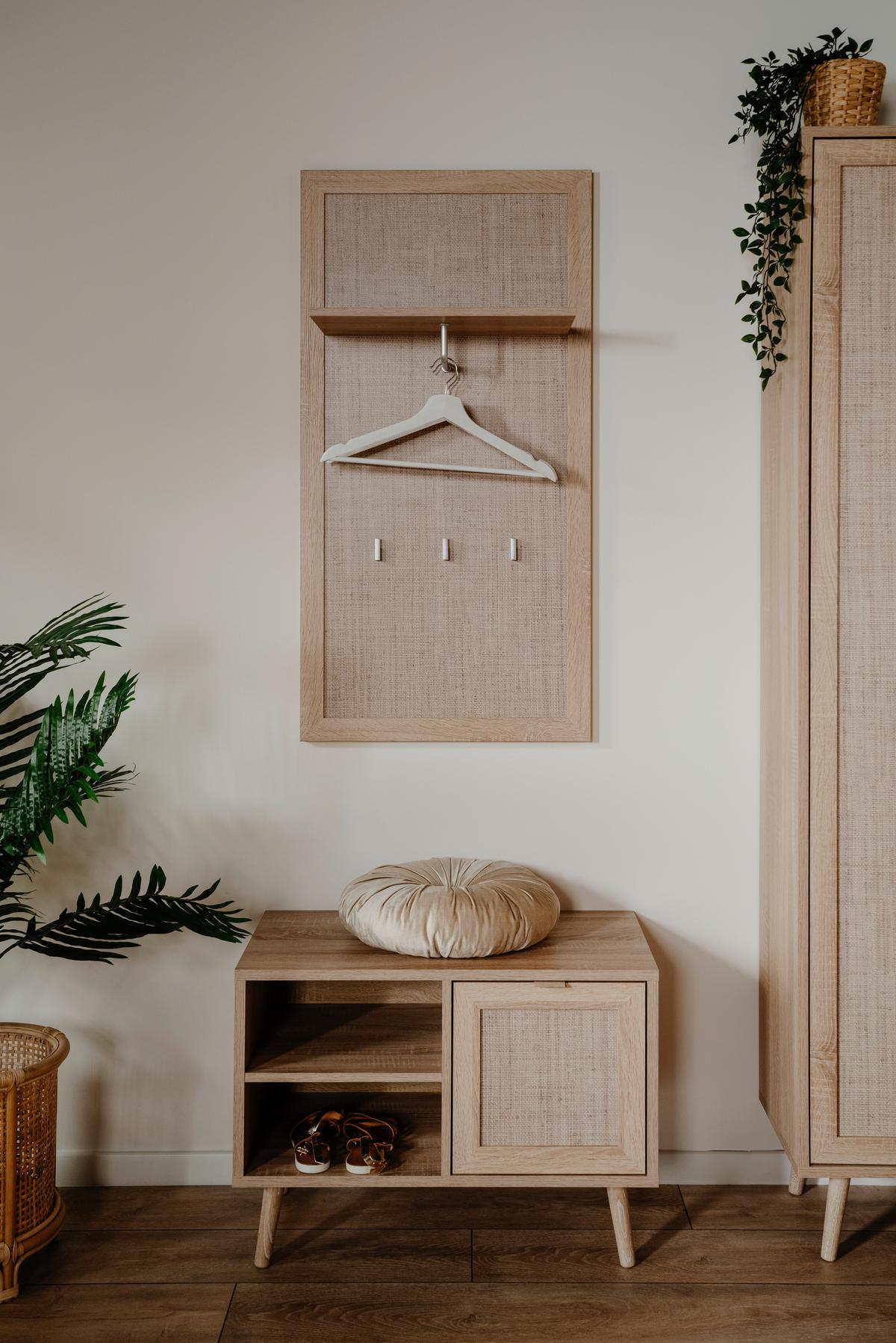 PANEL DO PRZEDPOKOJU BALI 41B 3197 - kolor dębowy, Basics, materiał drewnopochodny (55/110/30cm) - MID.YOU