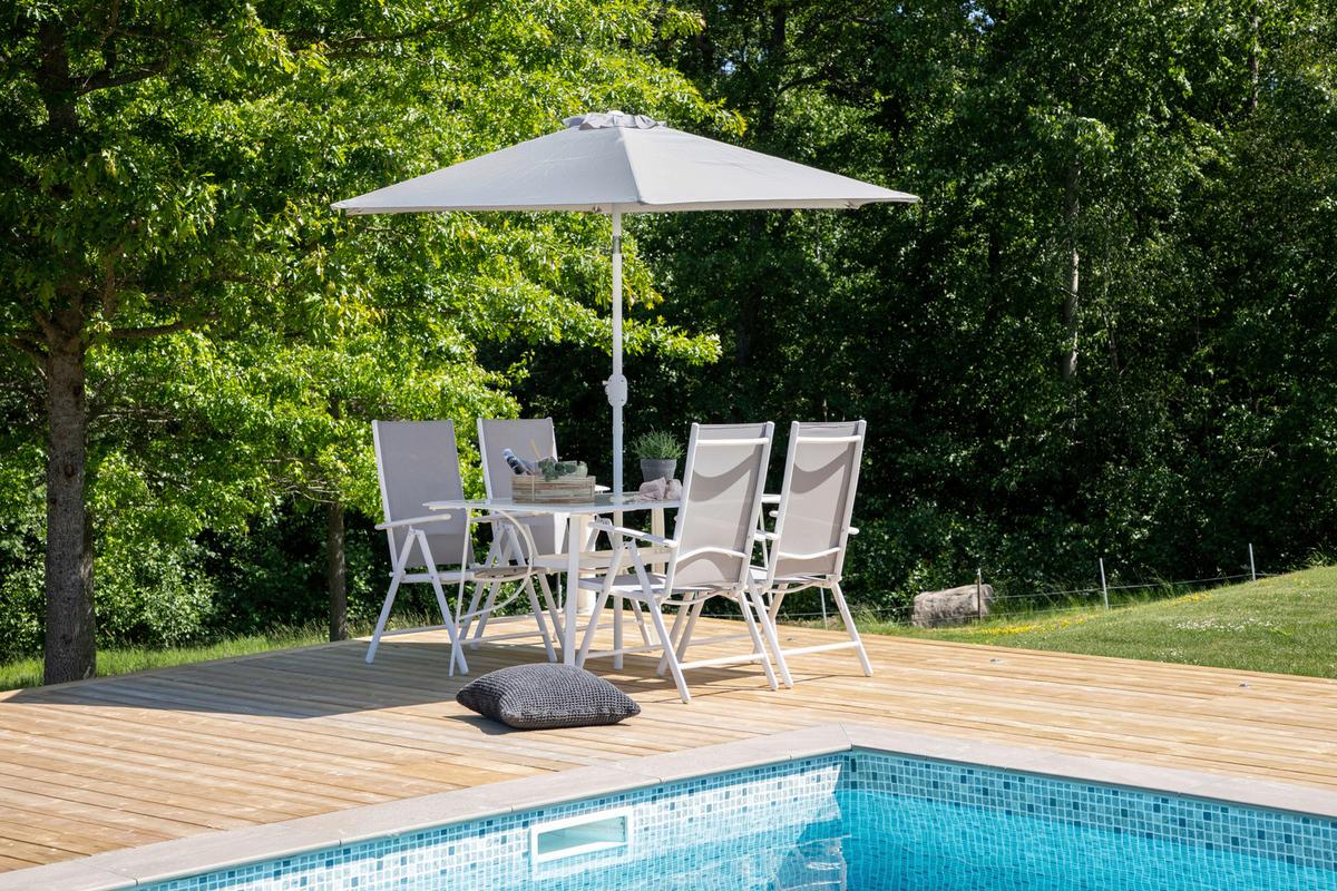 Gartentischgruppe Brekki Weiß, pulverbeschichtet - Weiß, KONVENTIONELL, Glas/Metall - Gardenson