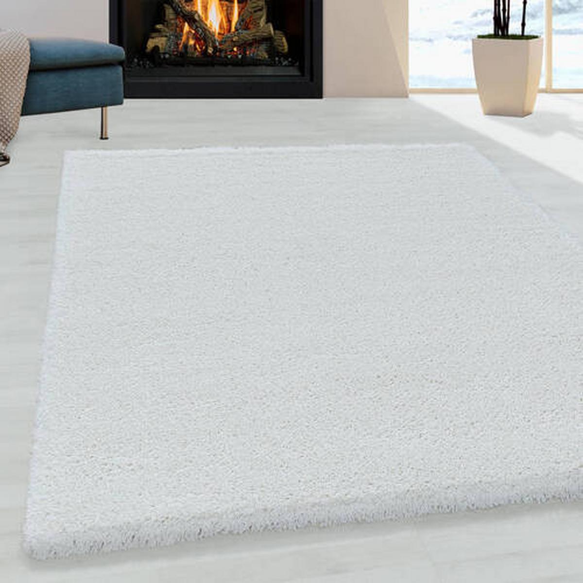 Preproga Fluffy, 200x290cm, Bela - bela, Basics, tekstil (200/290cm)
