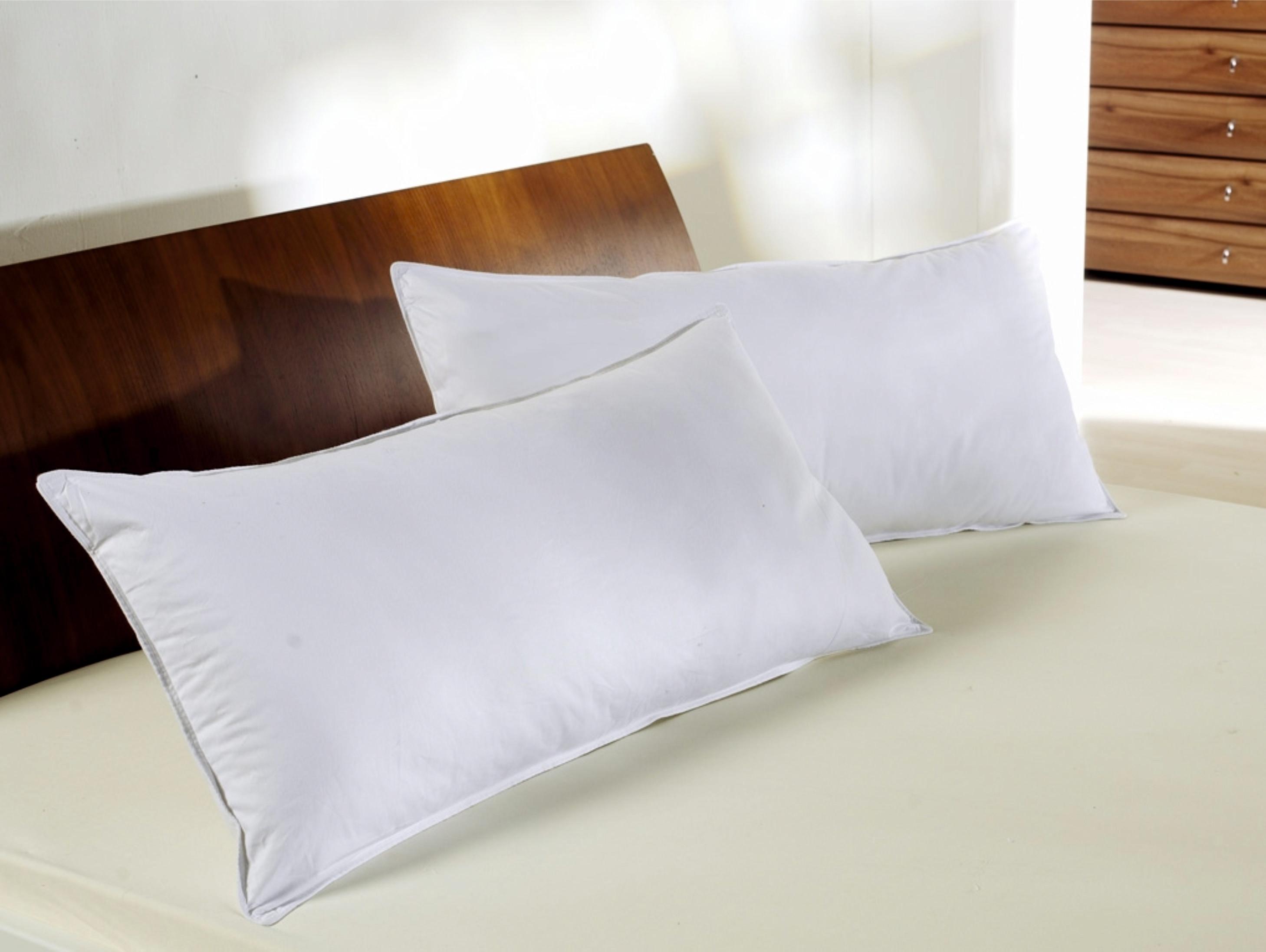 Pernă cu 3 camere Vanessa - alb, textil (40/80cm) - Modern Living