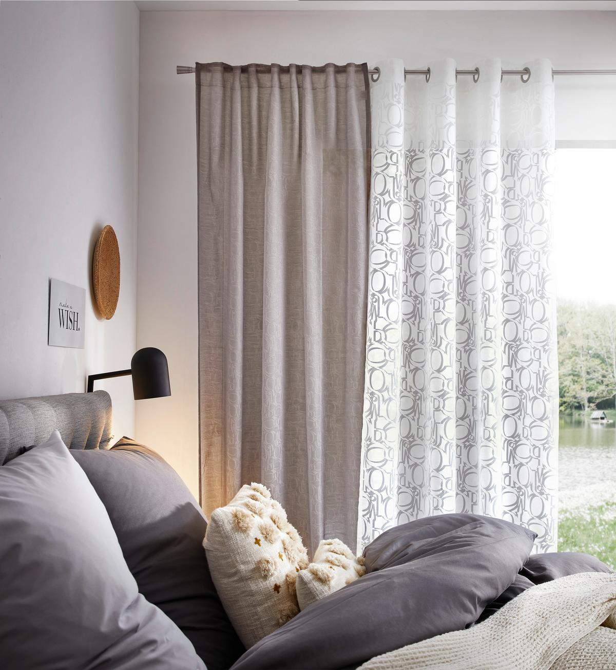 ZASŁONA NA PRZELOTKACH J-FINE ORNAMENT JOOP! - biały, Basics, tkanina (140/250cm) - Joop!