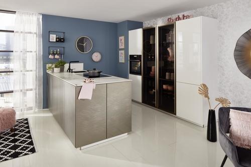 Einbauküche Vegas-Plus - Beige/Weiß, MODERN, Holzwerkstoff (245/240cm) - Nolte Küchen