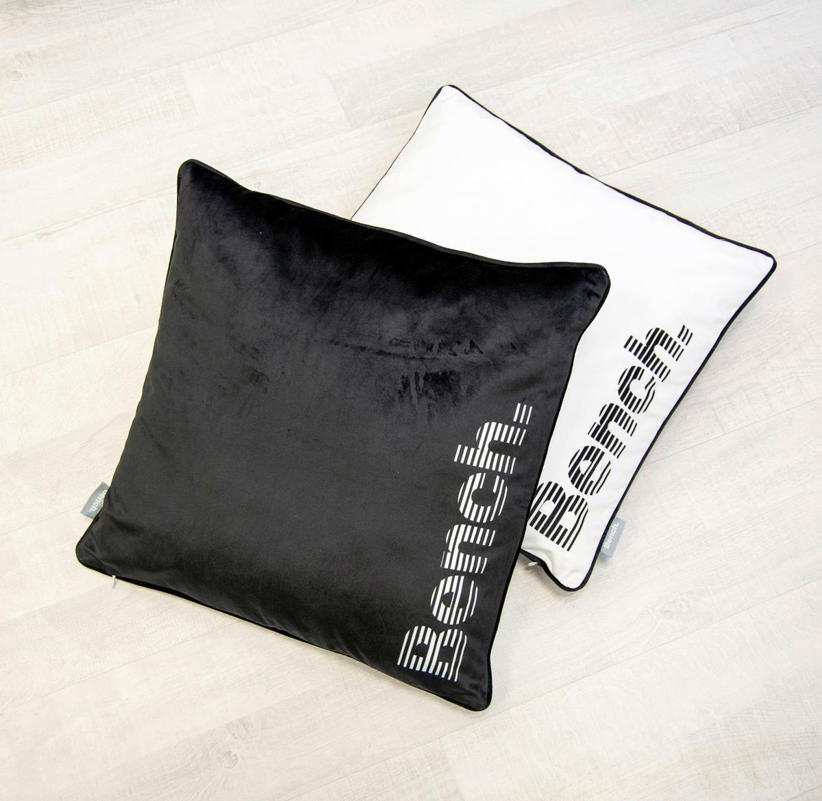 POSZWA NA PODUSZKĘ BENCH - czarny/biały, Konventionell, tkanina (50/50cm) - Bench