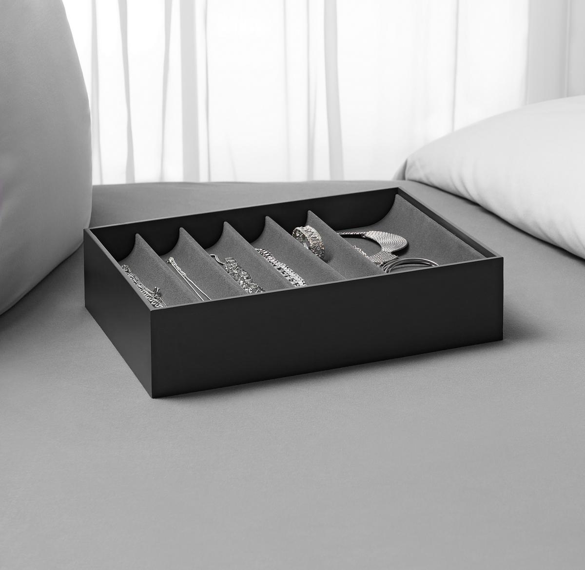 Schmuckbox Unit - S in Grau - Grau, KONVENTIONELL, Holzwerkstoff/Textil (43/34/10,5cm) - Premium Living