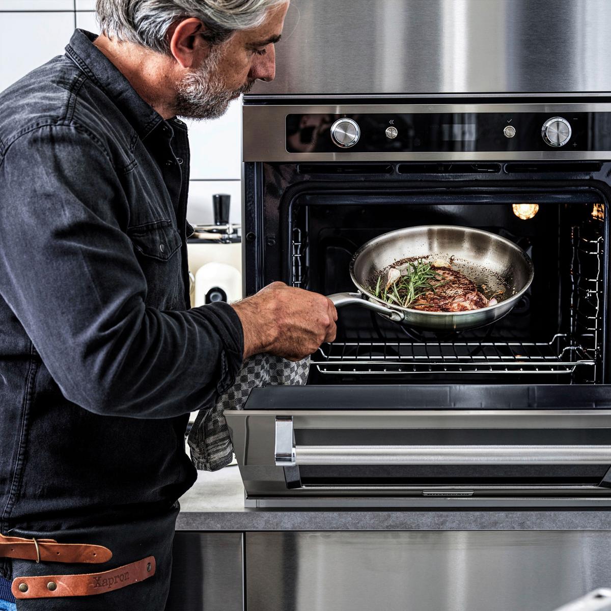 ZESTAW GARNKÓW 3-PLY STAINLESS STEEL - kolor stalowy, Basics, metal/szkło - KitchenAid