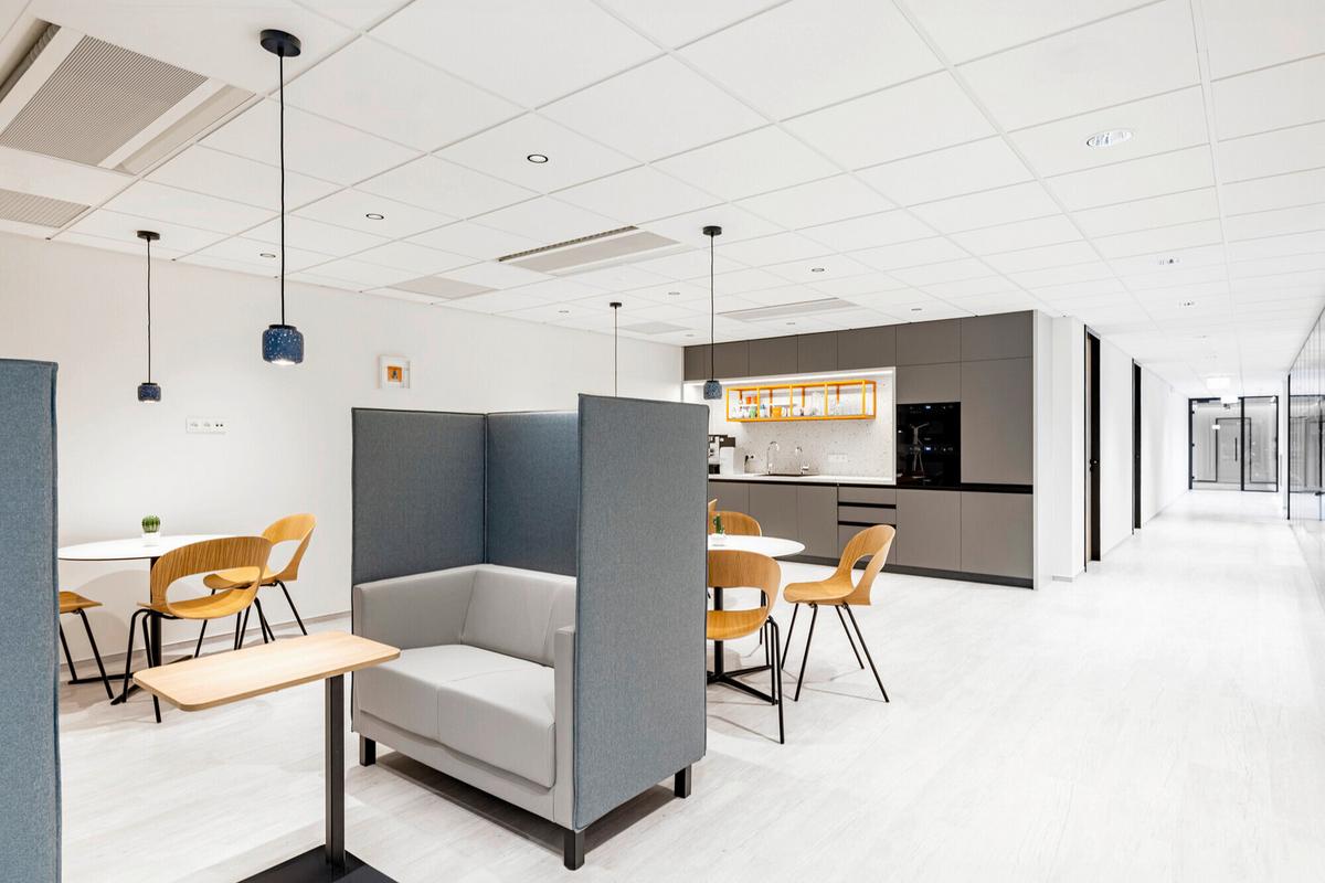 ŻARÓWKA LED 1906LBELPD 12W/818 SMMAG E27 - szary, Konventionell, tworzywo sztuczne (30/21cm) - Osram