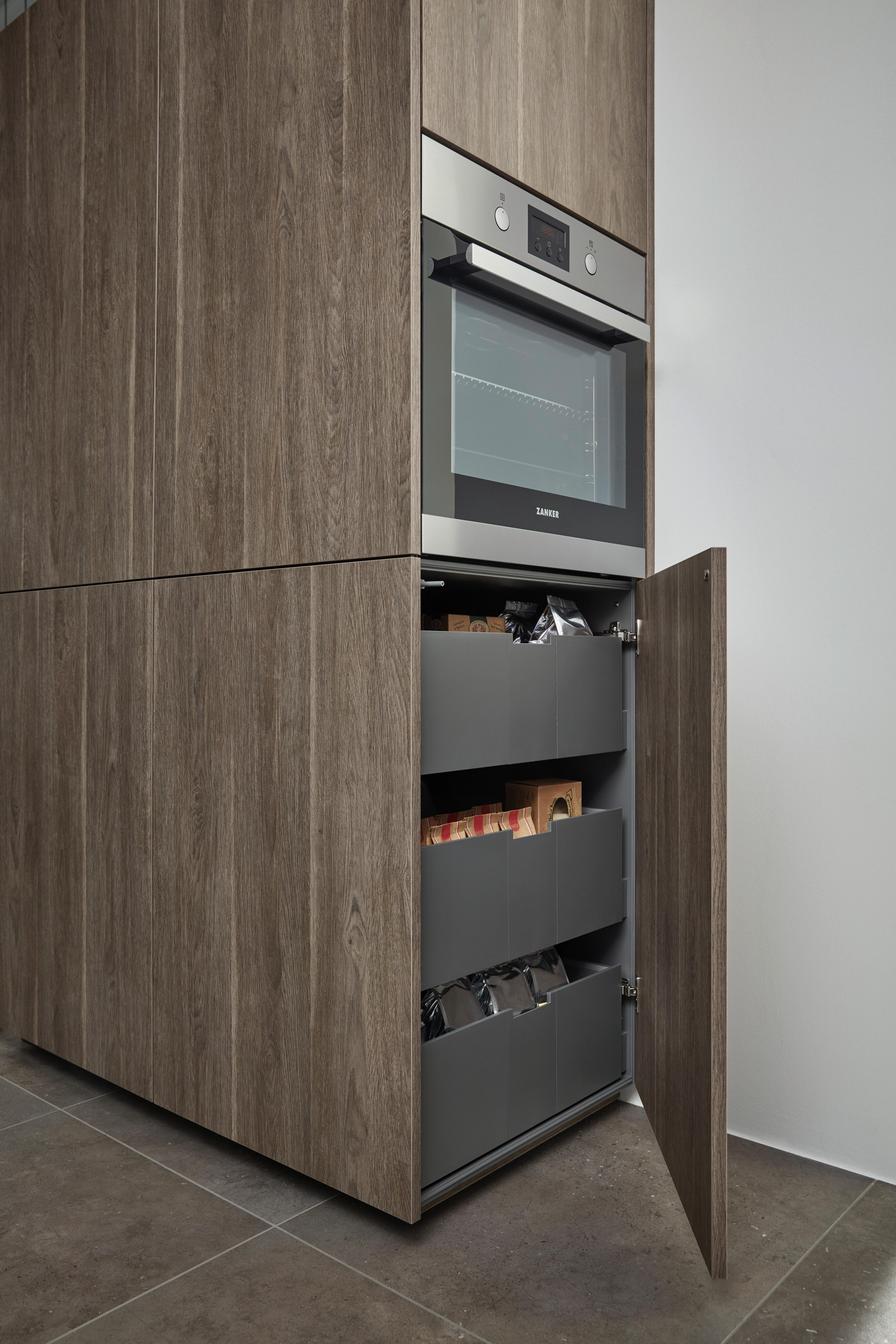 Einbauküche Manhattan in Graphitfarben - Eichefarben/Silberfarben, MODERN, Holzwerkstoff - Nolte Küchen