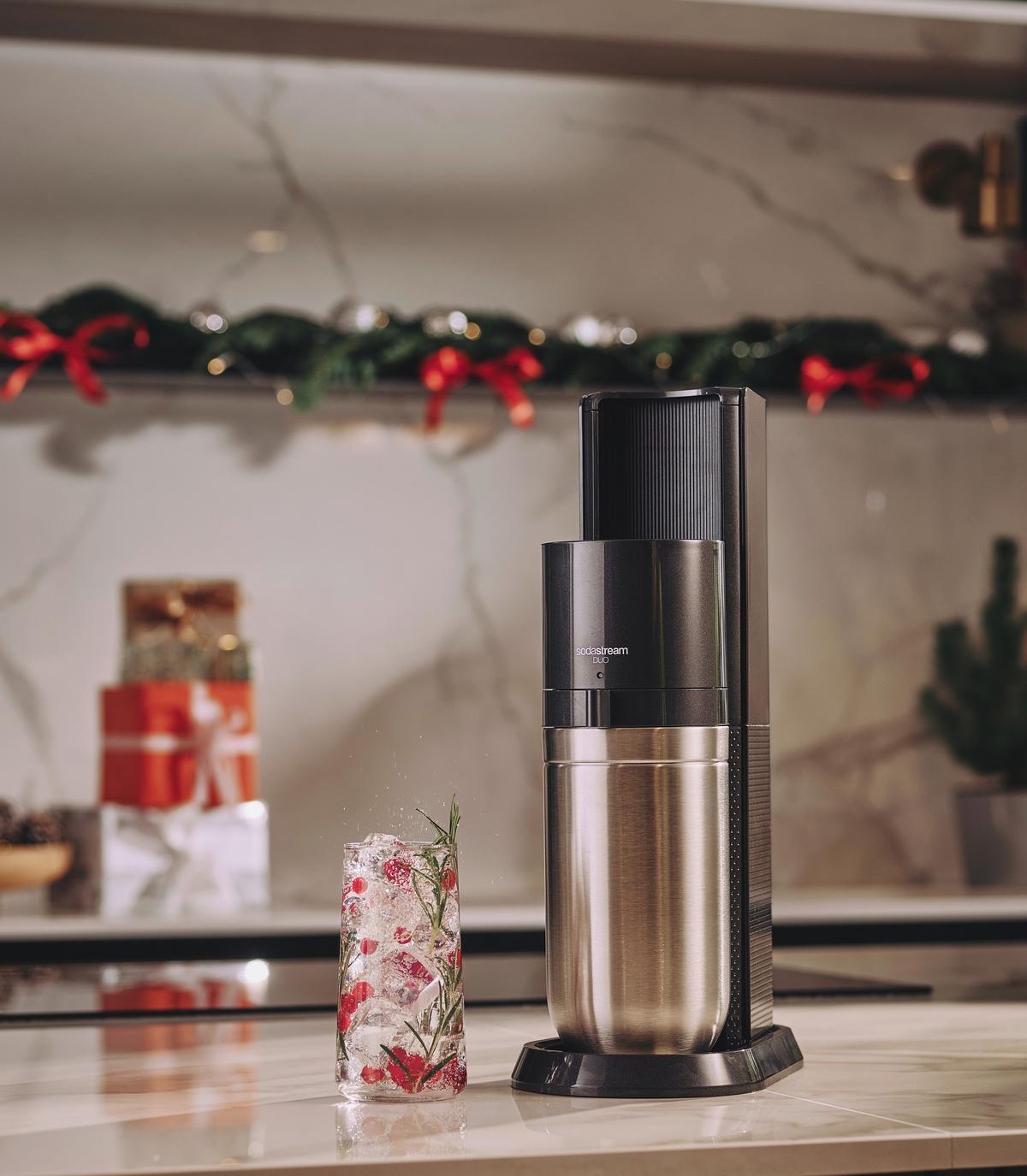 SATURATOR DUO TITAN - antracytowy, Basics, tworzywo sztuczne/metal (15.8/44/31cm) - SodaStream