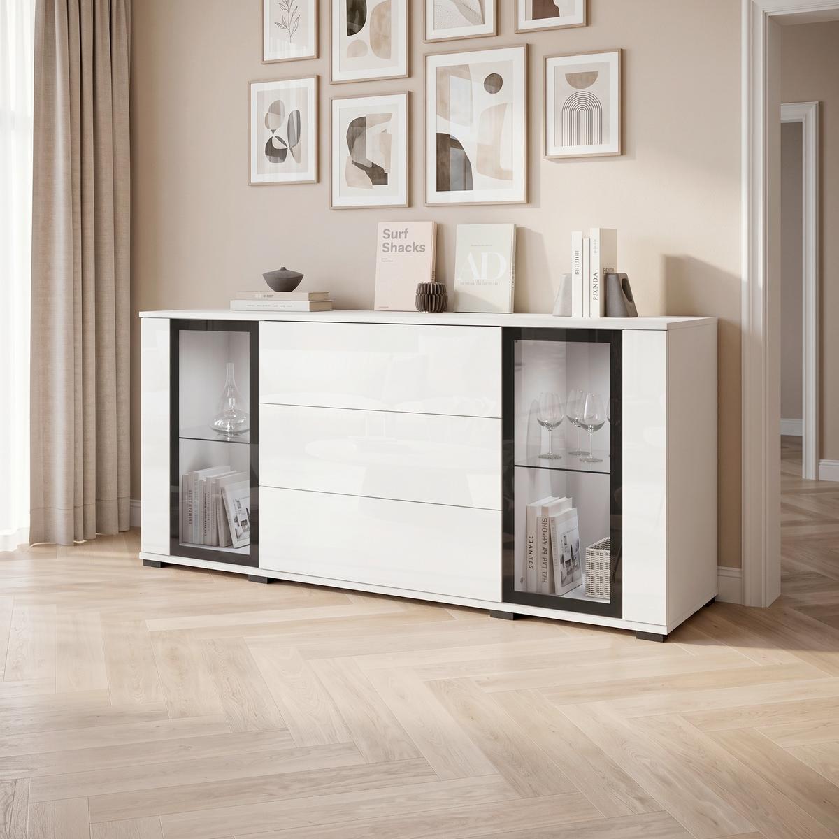 Tálalószekrény Caro 150 - fehér/magasfényű fehér, Design, műanyag/faalapú anyag (150/69,7/39,5cm) - P & B