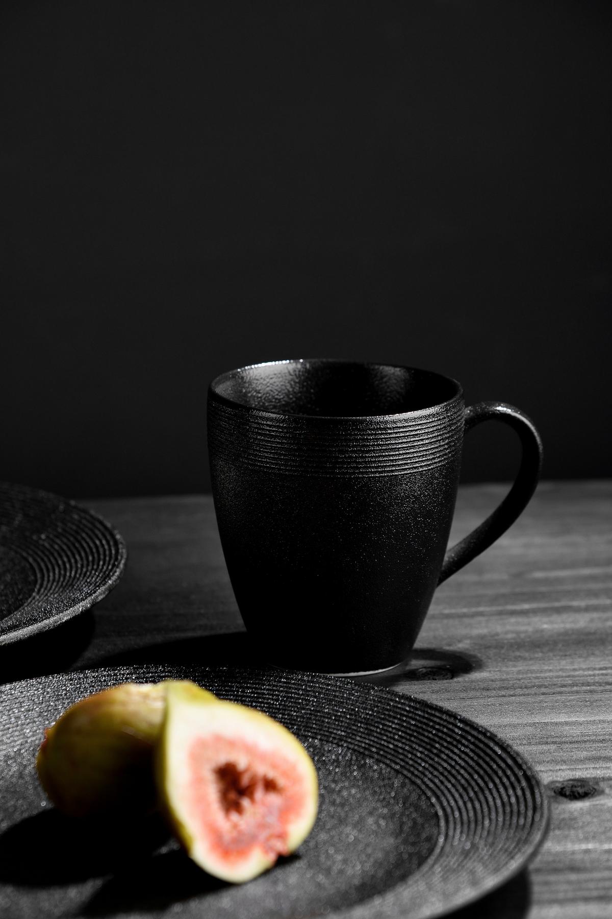 SERWIS OBIADOWO-ŚNIADANIOWY GROOVER - czarny, Lifestyle, ceramika (36.5/33.5/33.5cm) - Novel