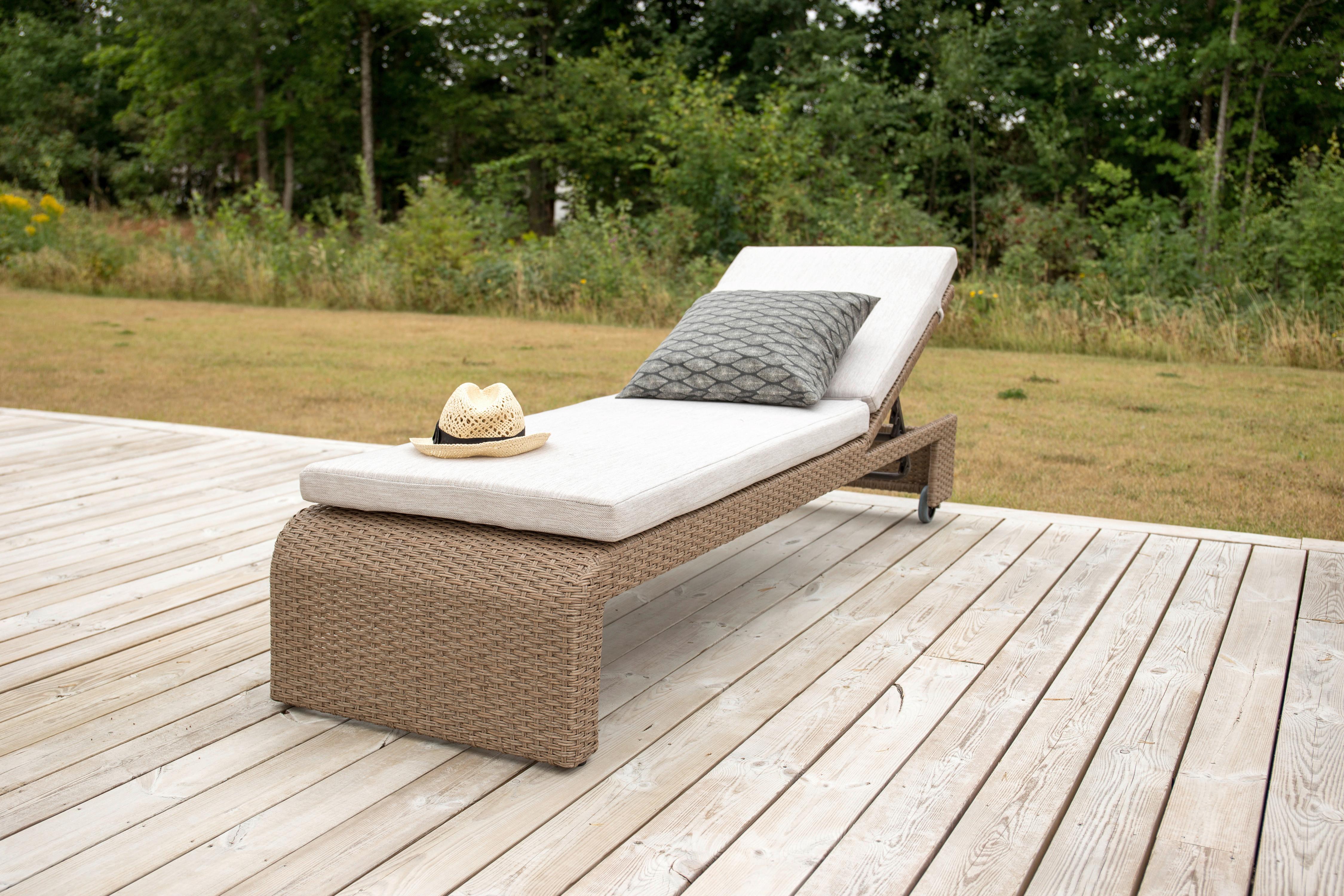 Sonnenliege London ca. 60x32x196 cm Hellbraun - Sandfarben/Hellbraun, KONVENTIONELL, Kunststoff/Textil (60/32/196cm) - Gardenson