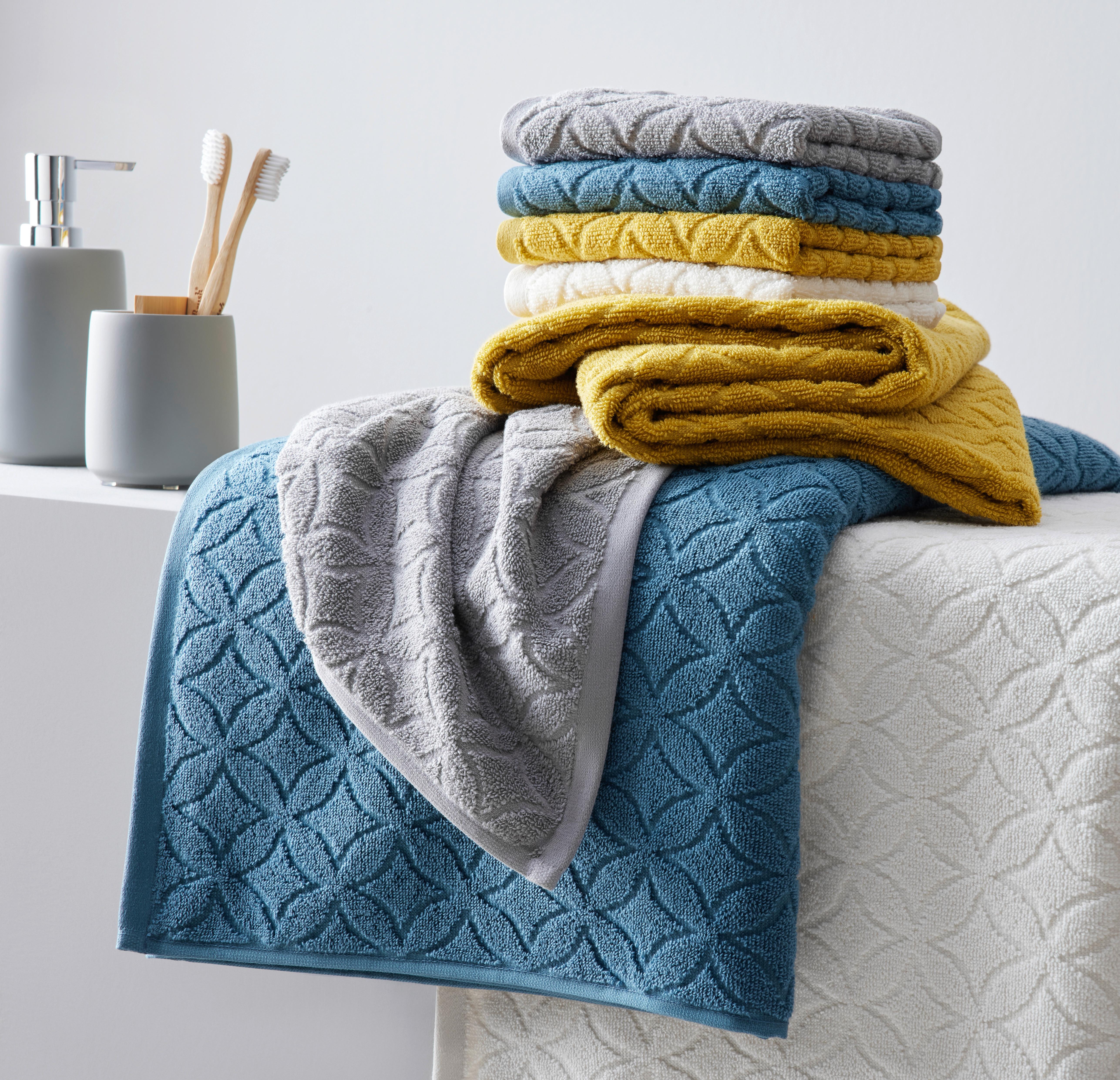 Gästetuch Naime in Blau ca. 30x50cm - Blau, Lifestyle, Textil (30/50cm) - Modern Living