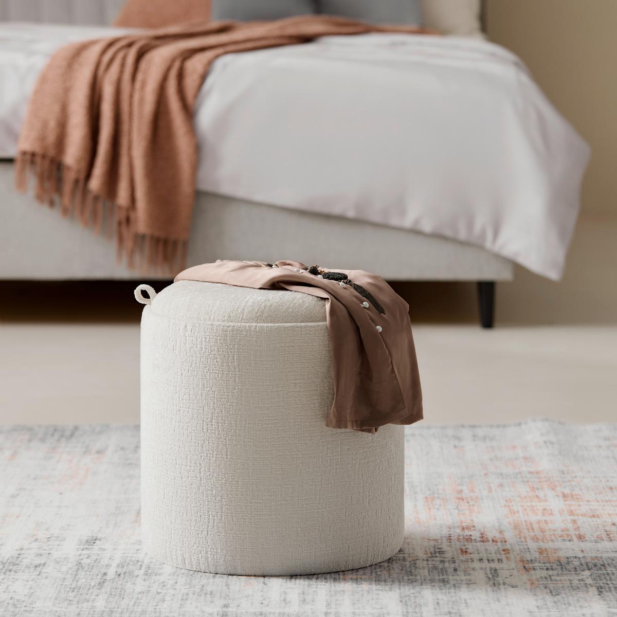 Hocker Chessy Weiß - Weiß, MODERN, Holzwerkstoff/Textil (39,5/40.5/39.5cm) - Mömax