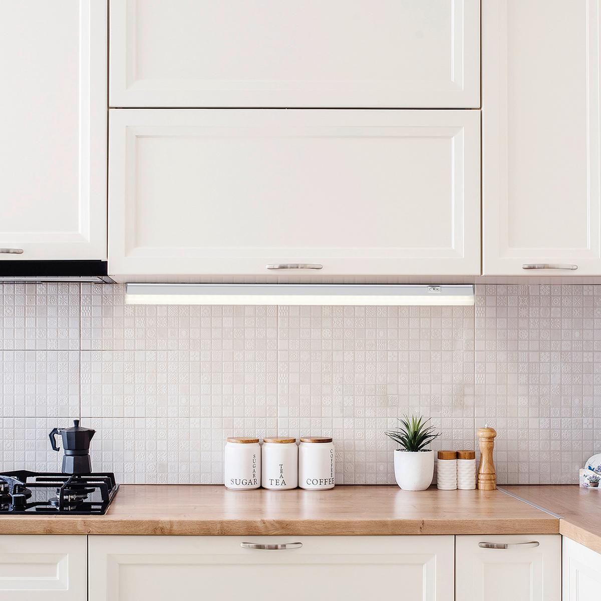 Pultmegvilágító Lámpa Greg 117cm - Basics, műanyag (117/2/3cm) - Rabalux