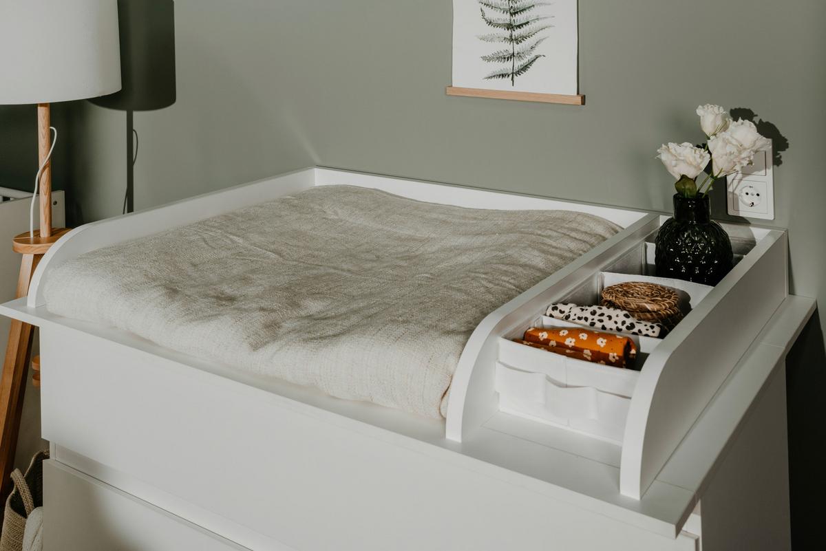 Previjalna Komoda Image, Bela - bela, Basics, leseni material (120/102/77cm) - MID.YOU