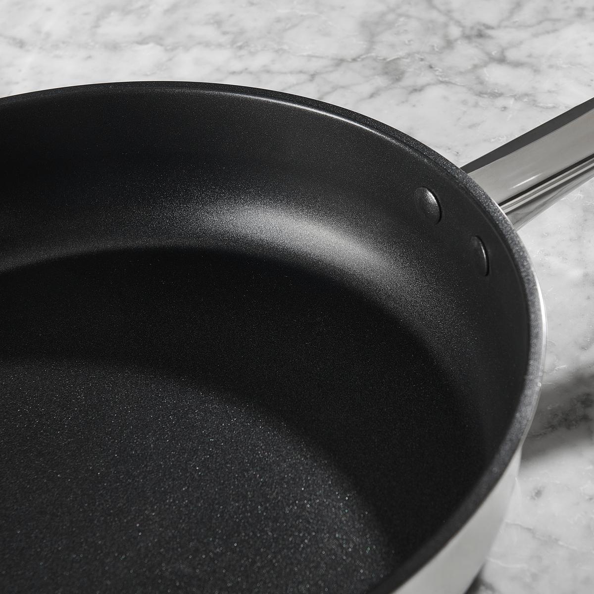 Serpenyőkészlet Nicolas - nemesacélszínű, Konventionell, fém - Premium Living