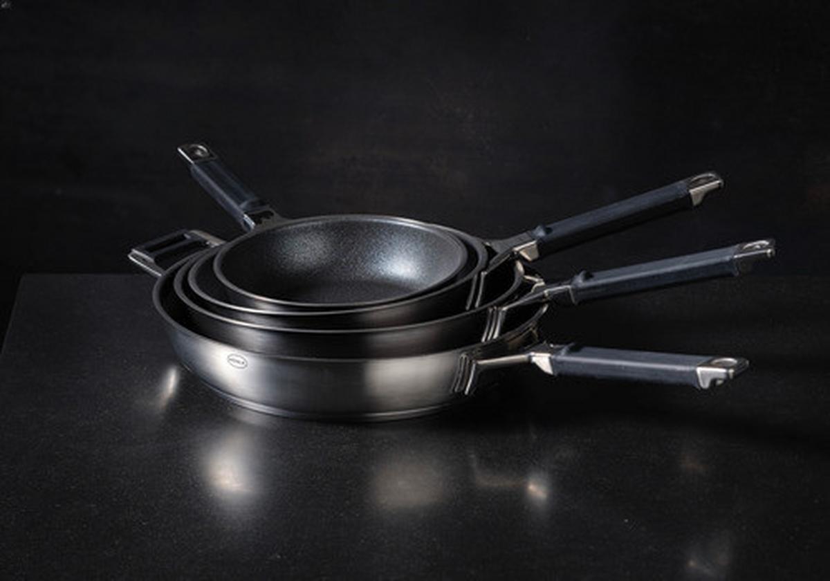 PATELNIA DO SMAŻENIA 91972 RÖSLE - kolor stalowy/czarny, Basics, metal (28cm) - Rösle