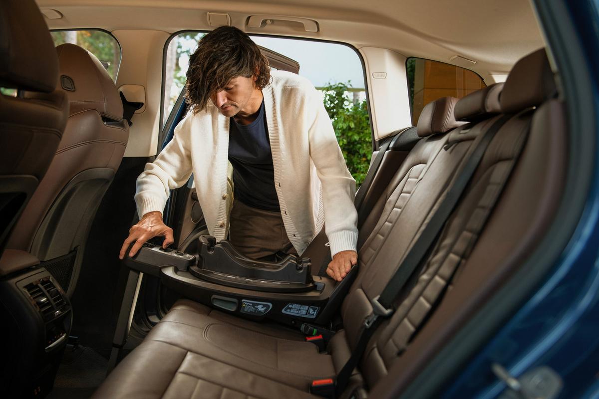 BAZA ISOFIX BASE CURV - czarny, Basics, tworzywo sztuczne - Nuna