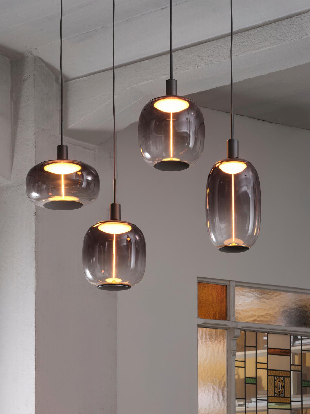 ŻARÓWKA LED 1906LBOVLD 12W/818 SMMAG E27 - szary, Konventionell, tworzywo sztuczne (25/30cm) - Osram