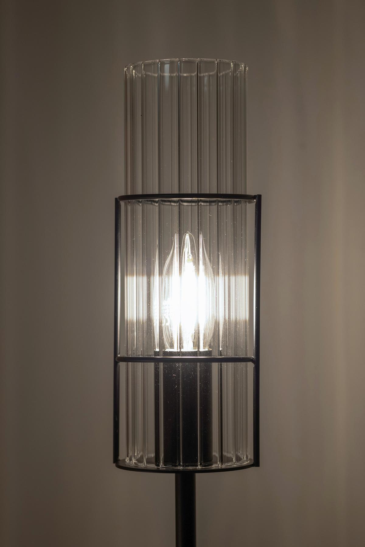 Tischleuchte Tubo Table Schwarz max. 40 Watt - Transparent/Schwarz, Basics, Glas/Metall (13/13/65cm) - Markslöjd