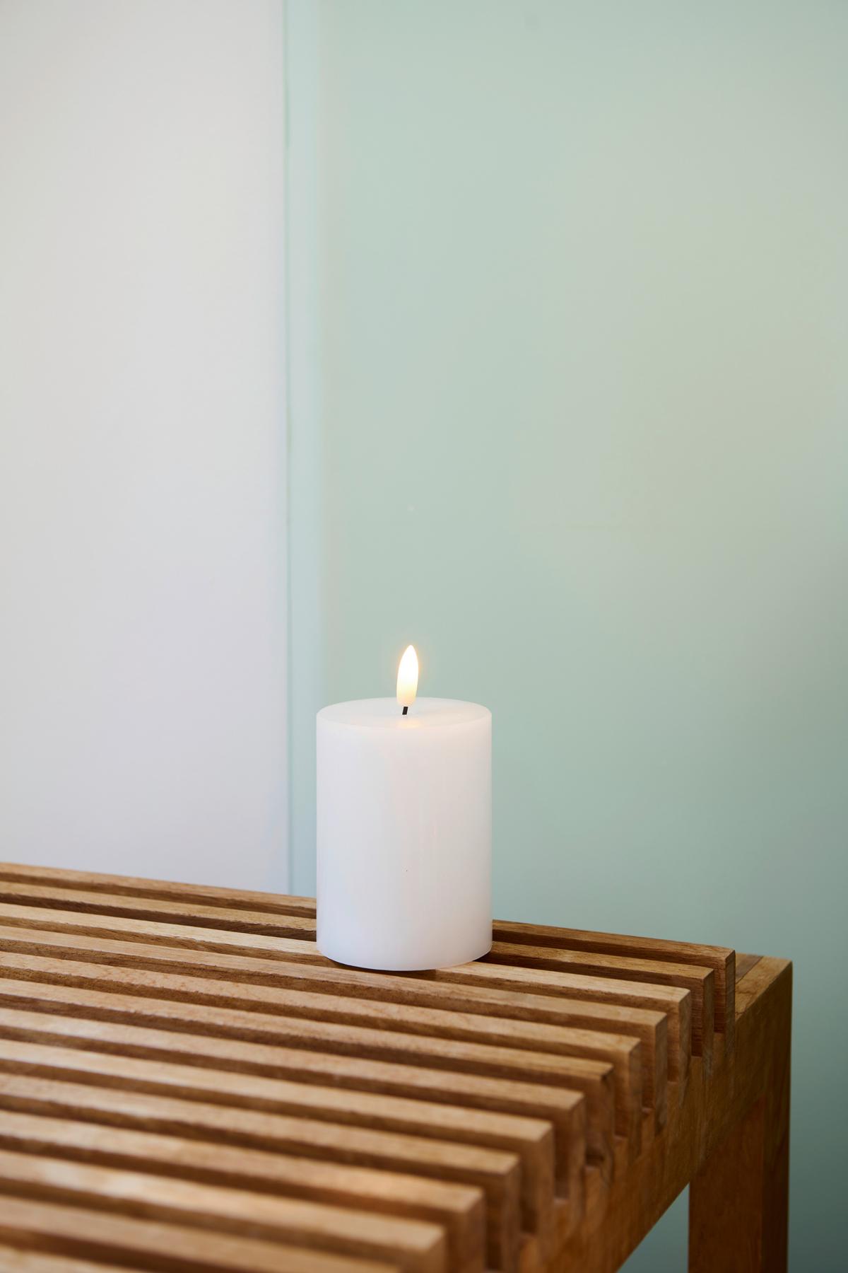 ŚWIECA LED 80620 SILLE - biały, Basics, materiały naturalne (7,5/10cm)