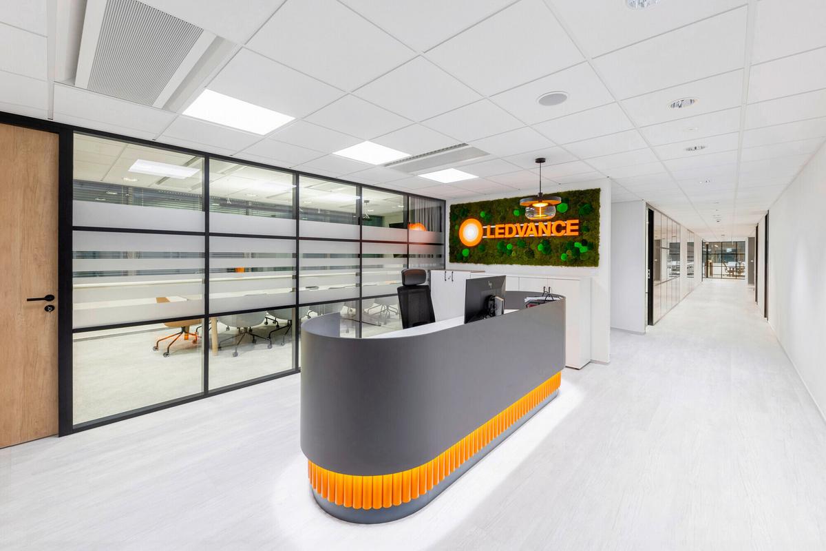 ŻARÓWKA LED 1906LBELPD 12W/818 SMMAG E27 - szary, Konventionell, tworzywo sztuczne (30/21cm) - Osram