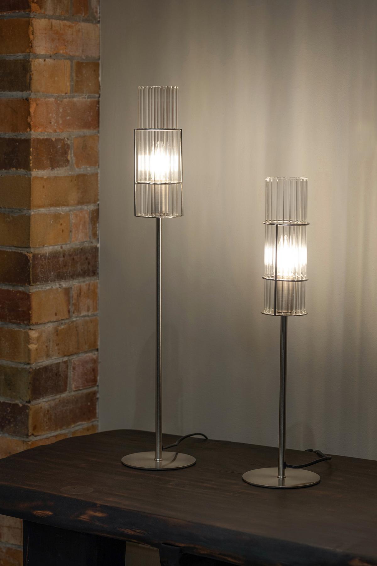 Tischleuchte Tubo Table Silberfarben max. 40 Watt - Transparent/Silberfarben, Basics, Glas/Metall (13/13/50cm) - Markslöjd