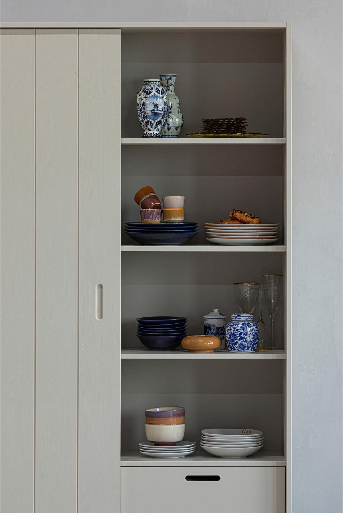 Schiebetürenschrank Mila Grau - Grau, Design, Holz (120/200/42cm) - Livetastic