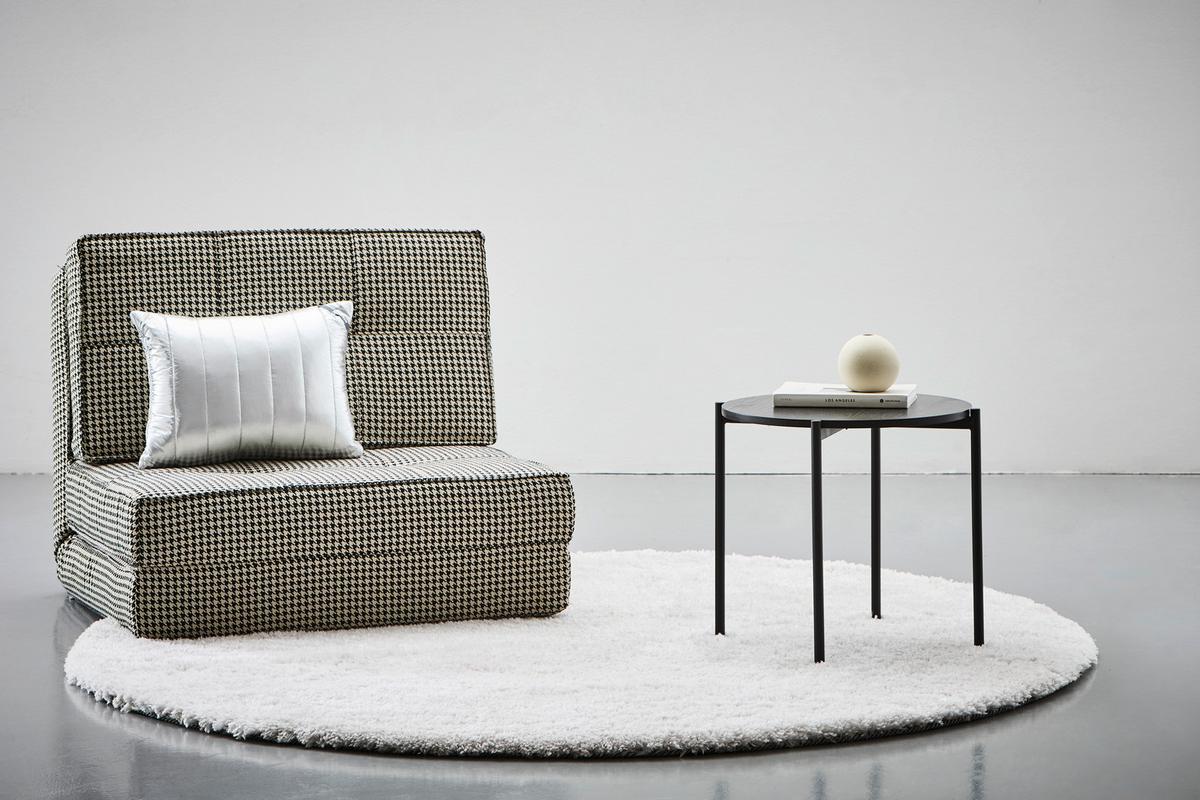 STOLIK BOCZNY BOB - czarny, Trend, materiał drewnopochodny/metal (43/43/40cm) - Carryhome