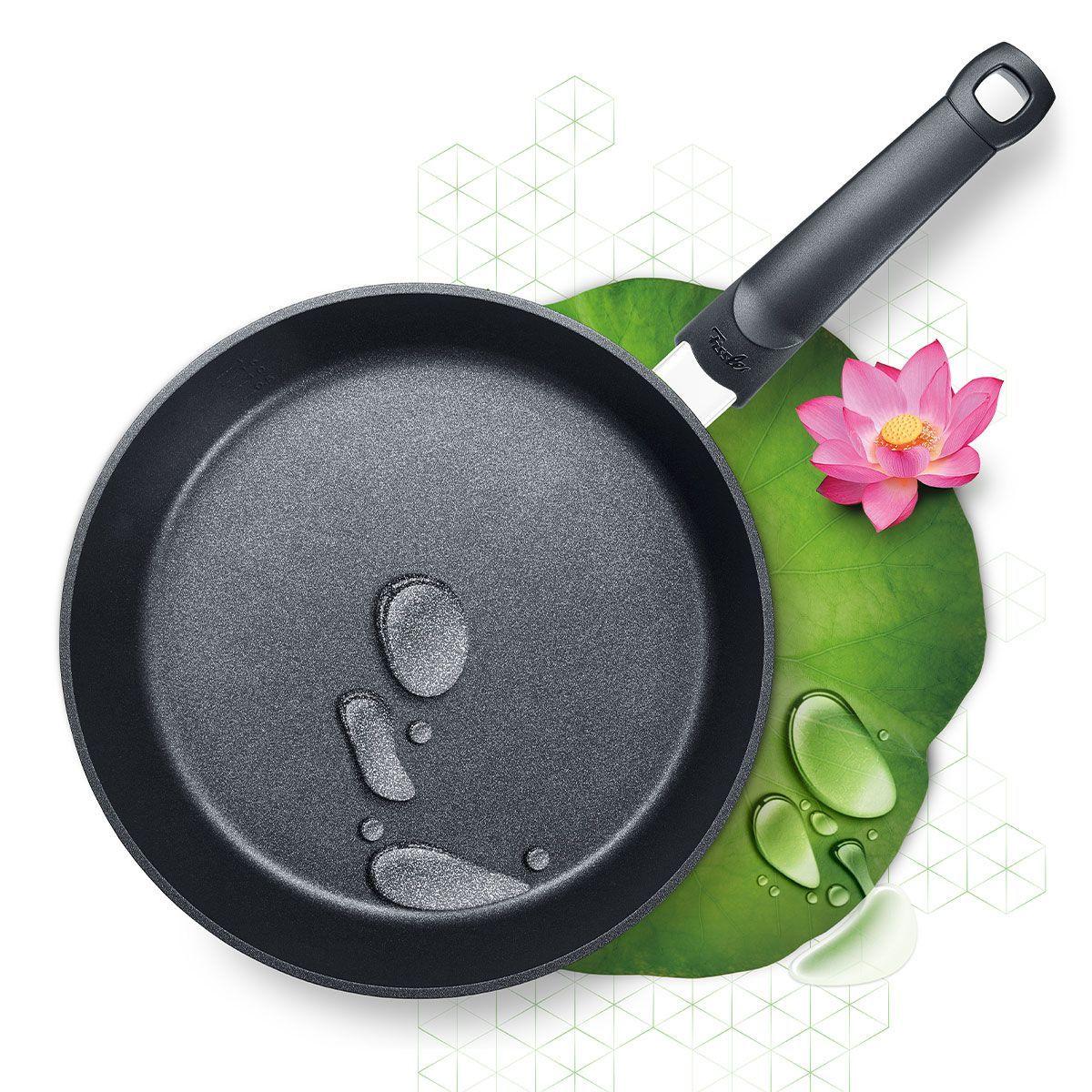 PATELNIA DO SMAŻENIA 159-121-28-100/0 FISSLER - czarny, Basics, metal (28cm) - Fissler