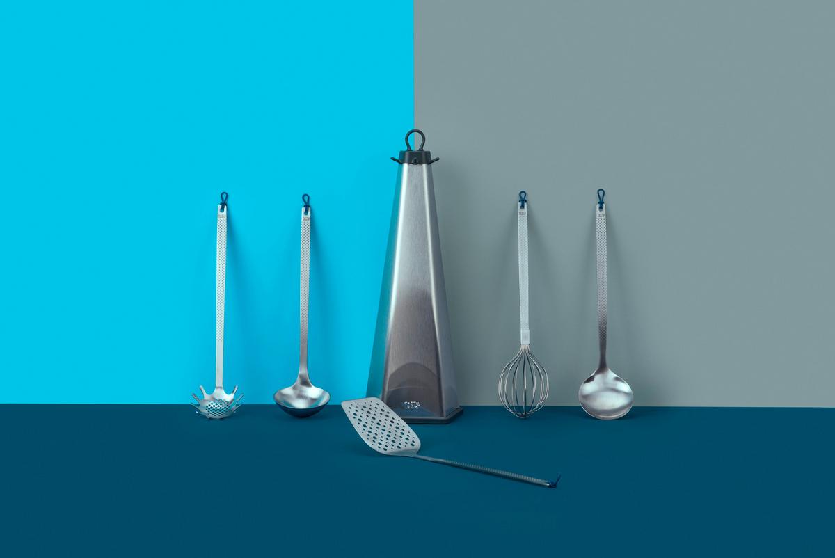 ZESTAW PRZYBORÓW KUCHENNYCH 678951 - kolor srebrny/niebieski, Basics, metal (40/18/14cm) - Fackelmann