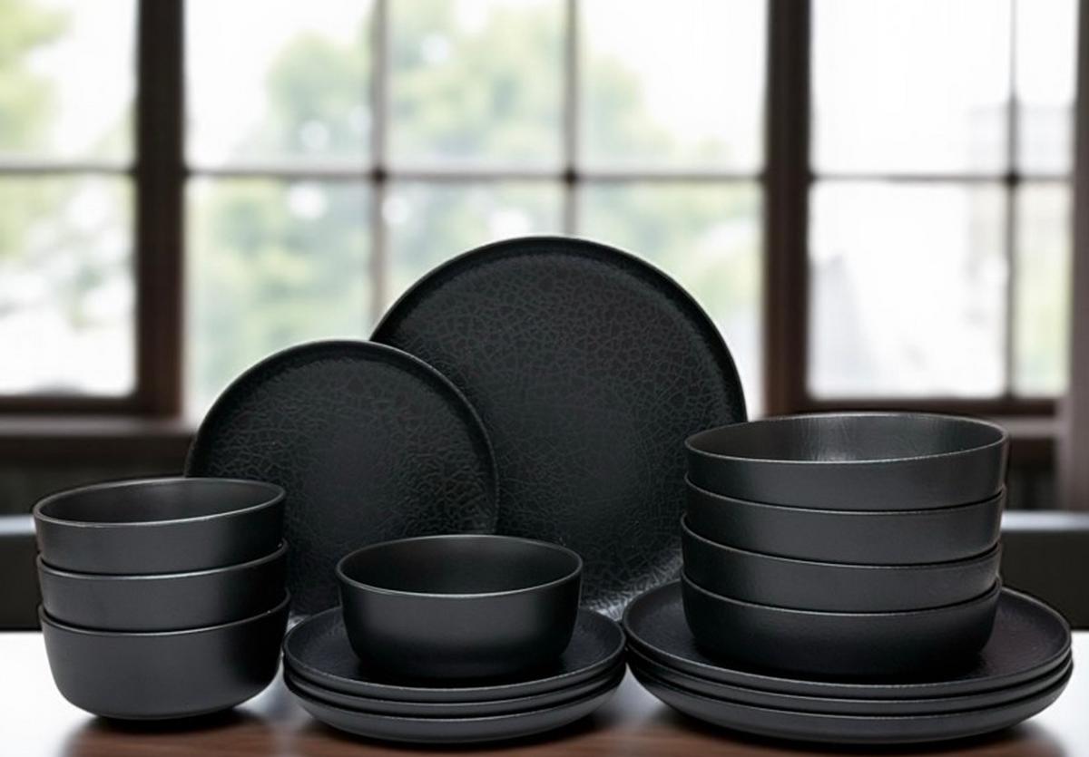 SERWIS OBIADOWO-ŚNIADANIOWY 37005 - czarny, Trend, ceramika - Novel