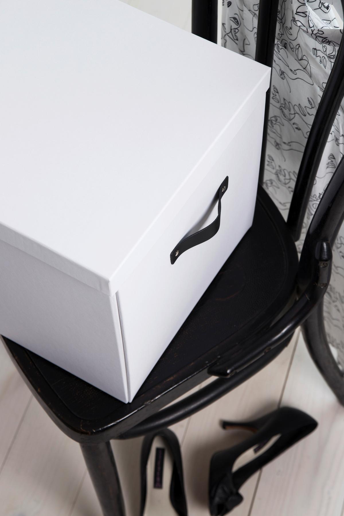 POJEMNIK DO PRZECHOWYWANIA 990145533LEA000 LOGAN KD BOX - biały, Basics, karton/papier (31.5/31cm)