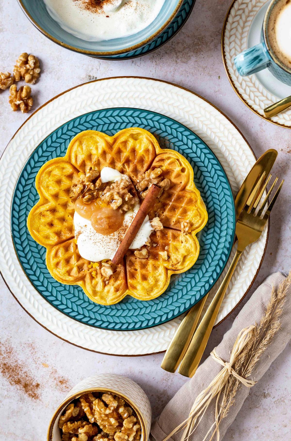 TAFELSERVICE 931944 BLAU POSTSICHER - Blau, Basics, Keramik (30,5/30,5/22cm) - Mäser