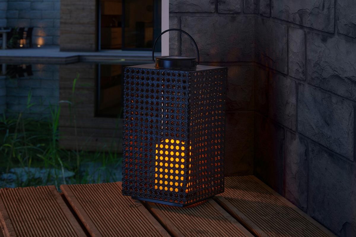 Szolárlámpa Alain - fekete, Modern, műanyag/fém (15,5/15,5/29,5-36cm) - Modern Living