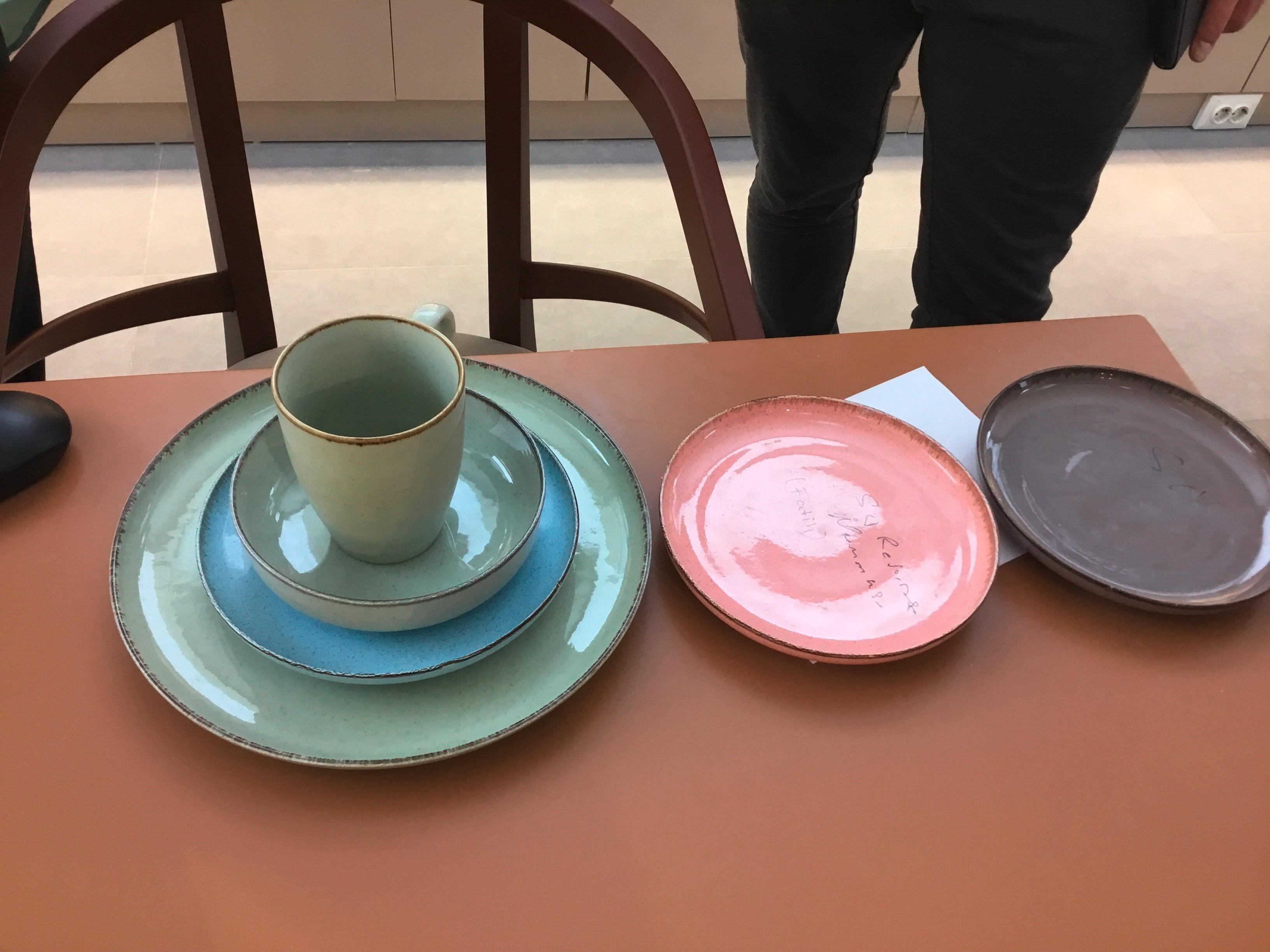 Kombi Servis Colorline - pink/zelena, Modern, keramika - Premium Living