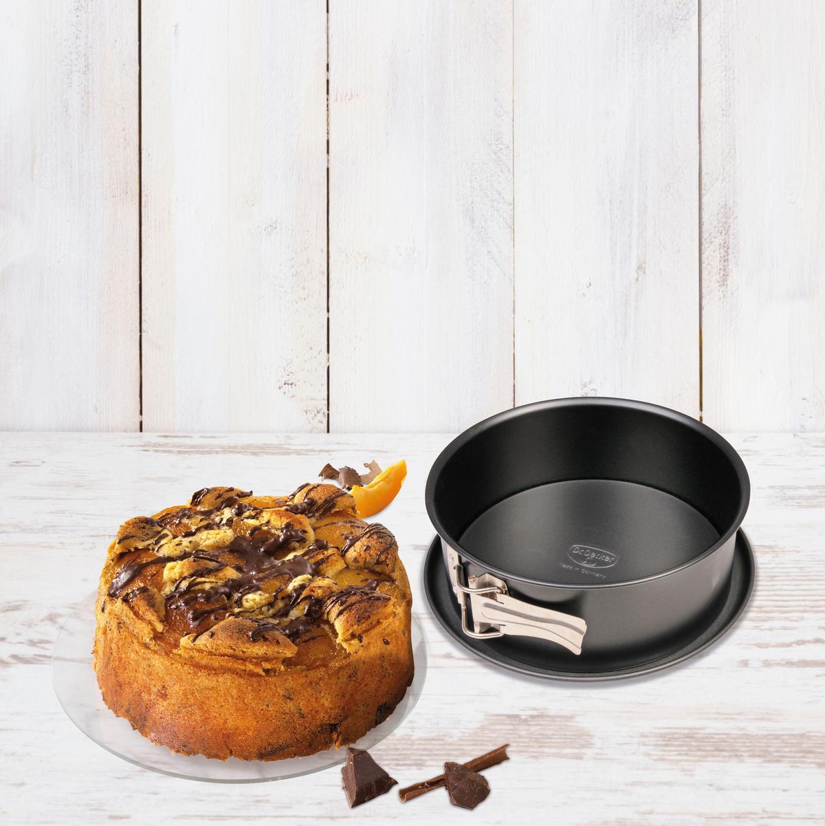 Springform Dr. Oetker in Schwarz Ø ca. 18cm - Schwarz, Metall (18/6,5cm) - Dr.Oetker