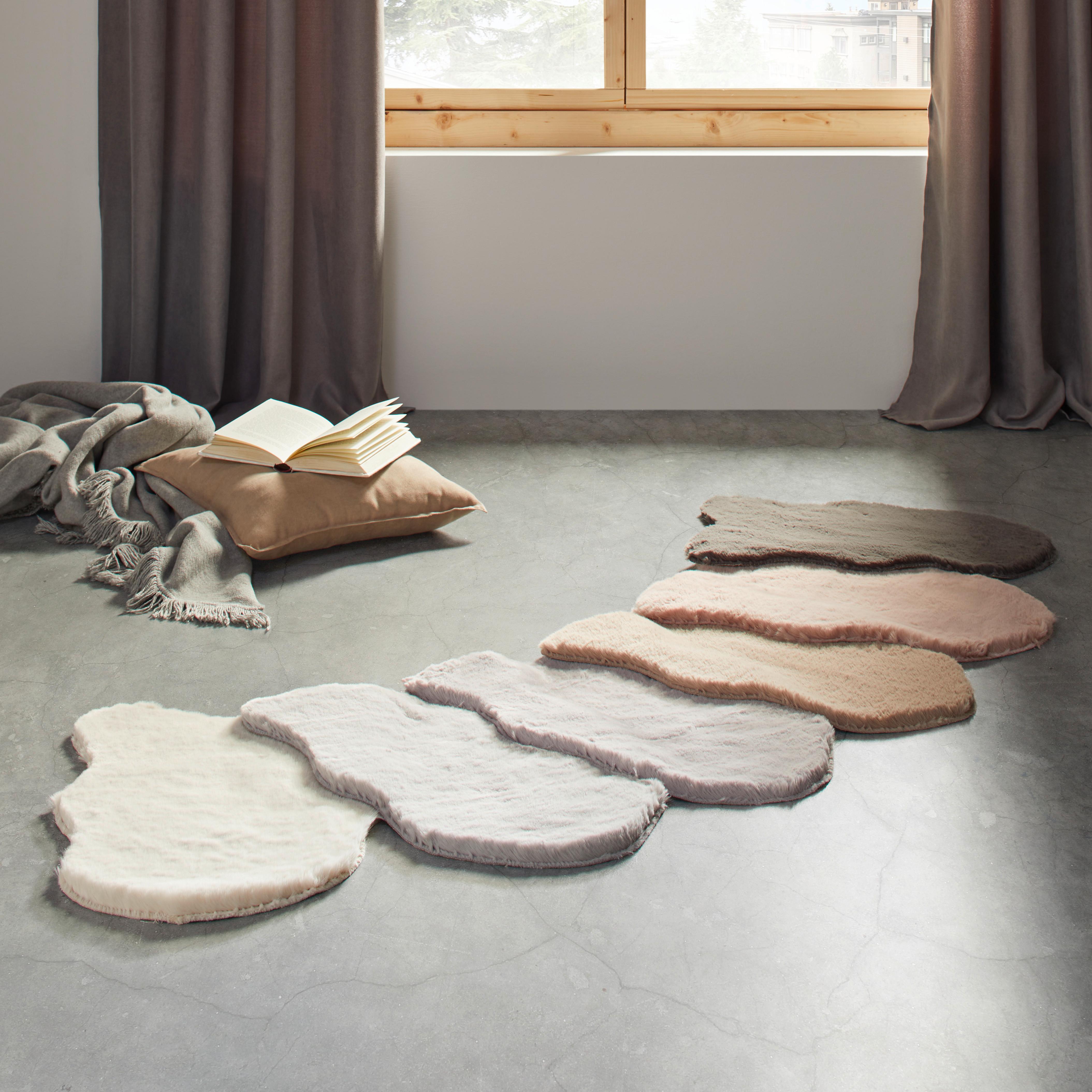 Kunstfell Moia in diversen Farben - Hellbraun/Beige, LIFESTYLE, Textil (40/57cm) - Mömax