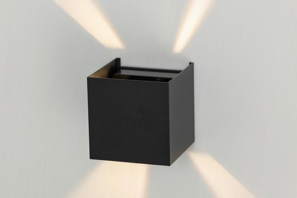 KINKIET LED ATLAS *SBN* - czarny, Basics, tworzywo sztuczne/metal (10/10/10cm) - Novel