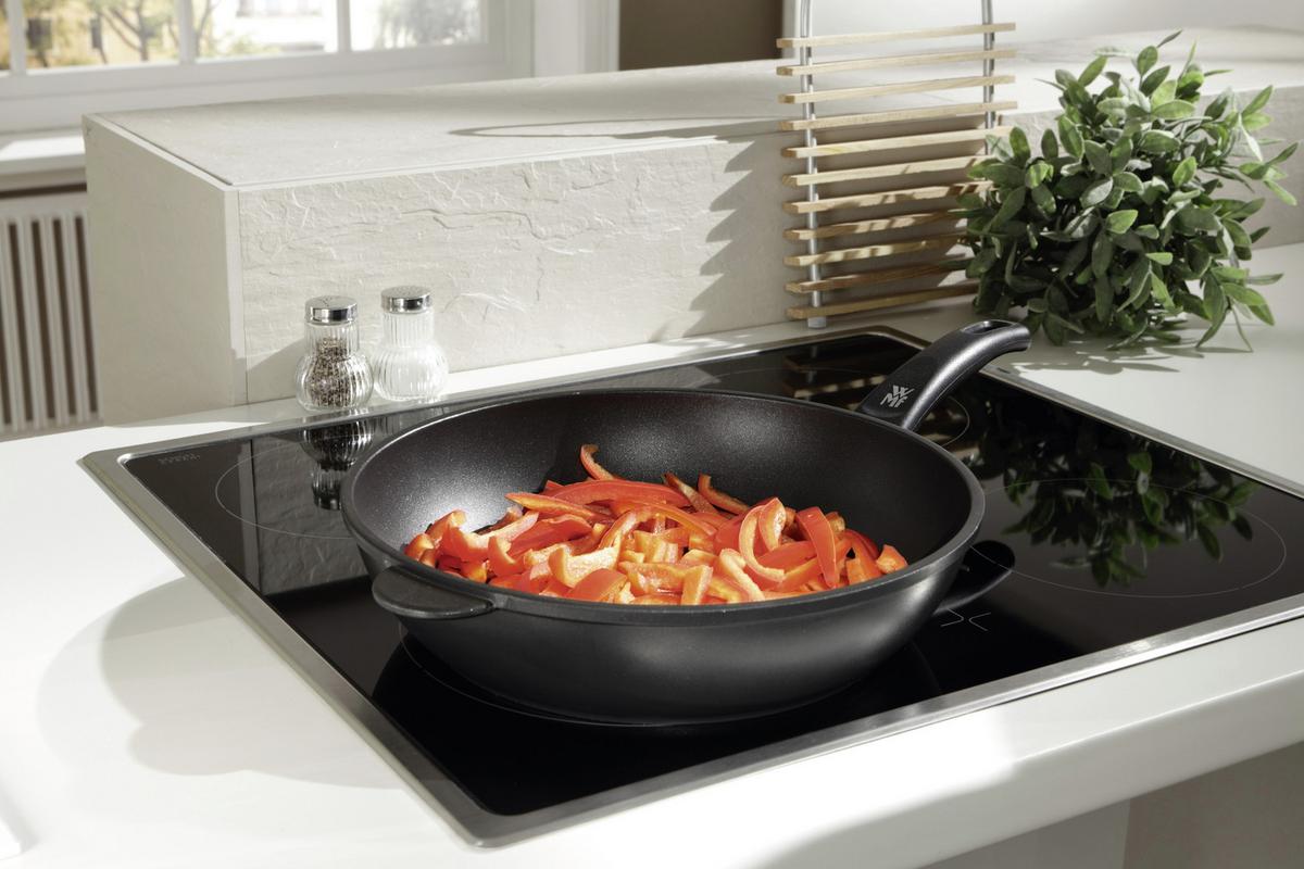PATELNIA DO DUSZENIA 0589884291 WMF - czarny, Basics, metal (28cm) - WMF
