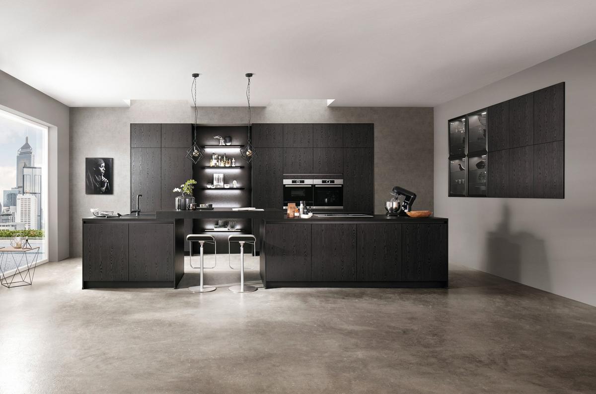 Bucătărie la comandă Structura - culoare lemn stejar/negru, Modern, material pe bază de lemn - Nobilia