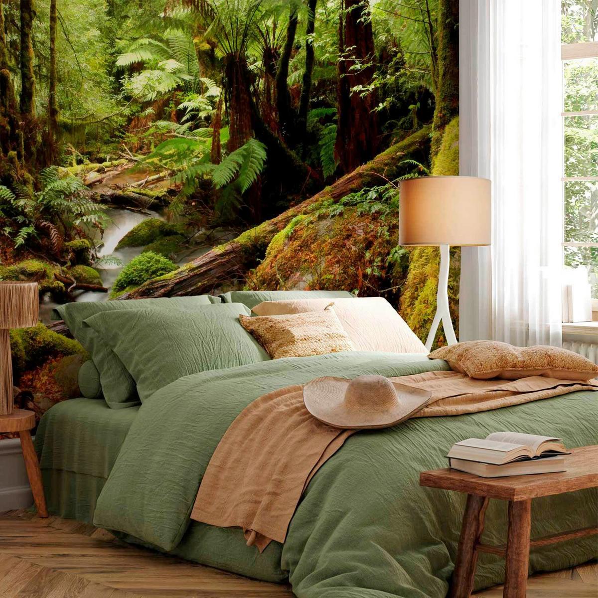 Fotótapéta Forest Brook - világoszöld/zöld, Lifestyle, textil (300/210cm) - artgeist