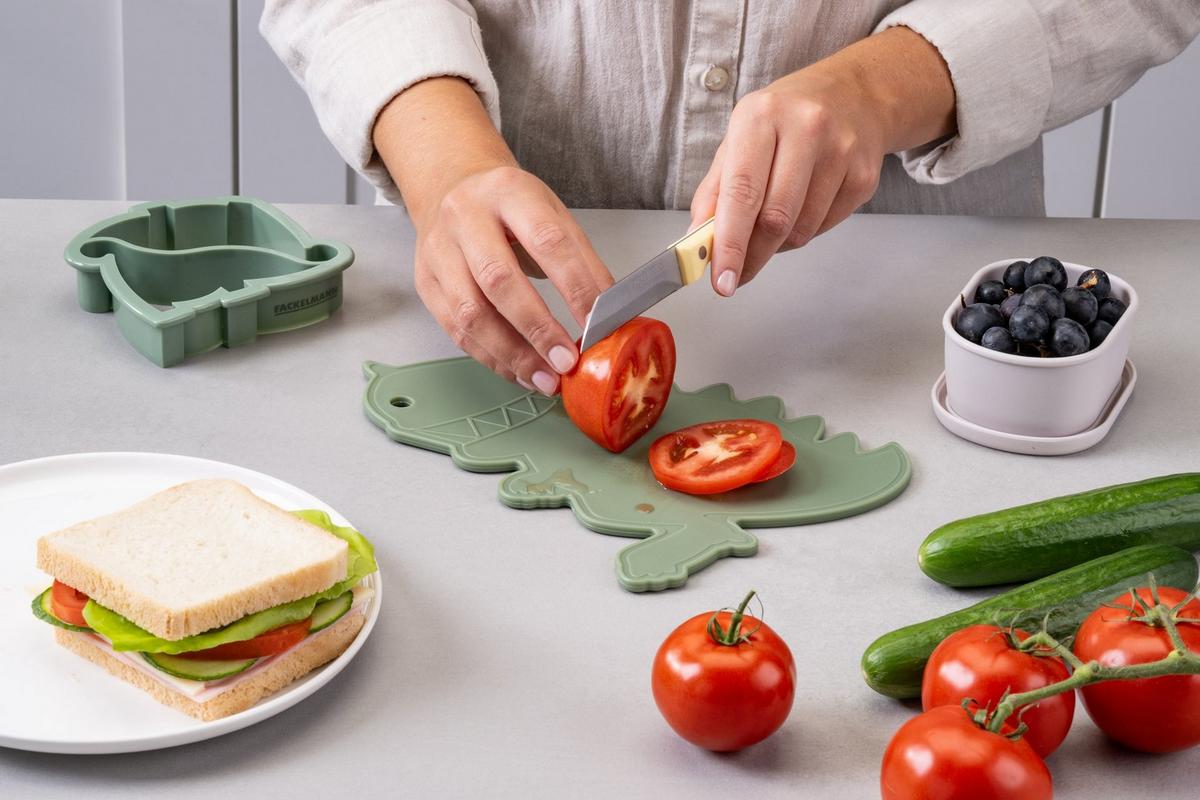 Otroška Deska Za Rezanje Mini Cooking - Moderno (23/23/5cm) - Fackelmann