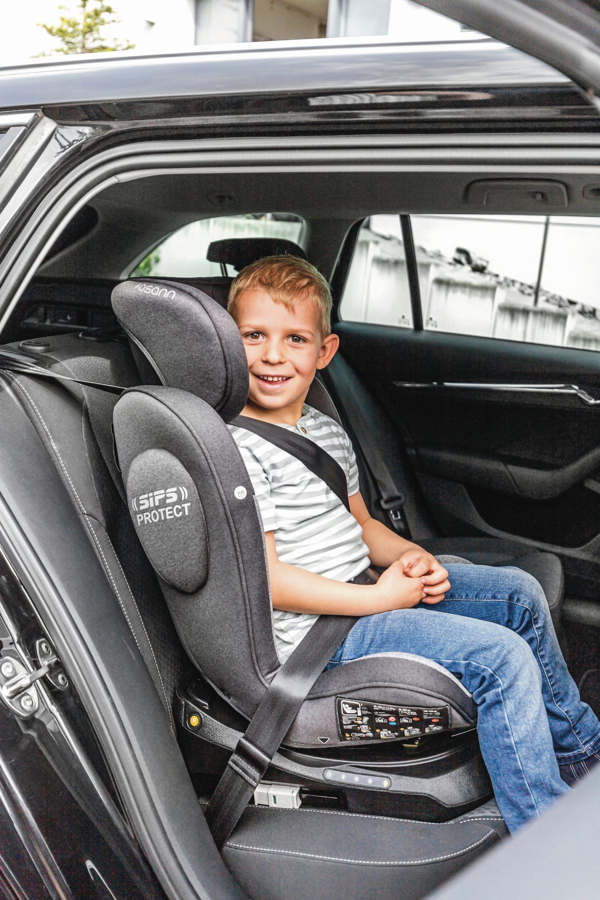 FOTELIK SAMOCHODOWY OBROTOWY SWIFT360S - czarny, Basics, tworzywo sztuczne/tkanina (44/60/50cm) - Osann