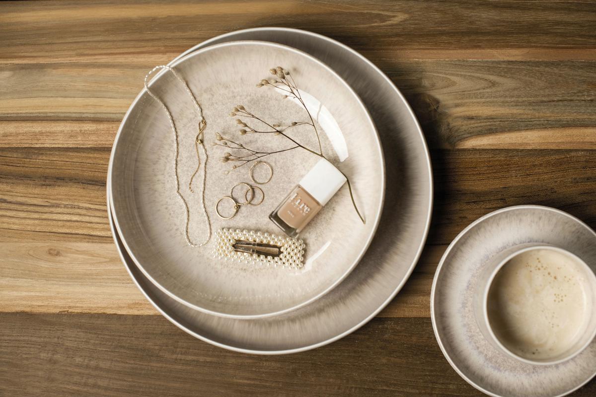 TALERZ ŚNIADANIOWY PERLEMOR SAND VILLEROY & BOCH - kolor piaskowy, Trend, ceramika (24cm) - like.Villeroy & Boch