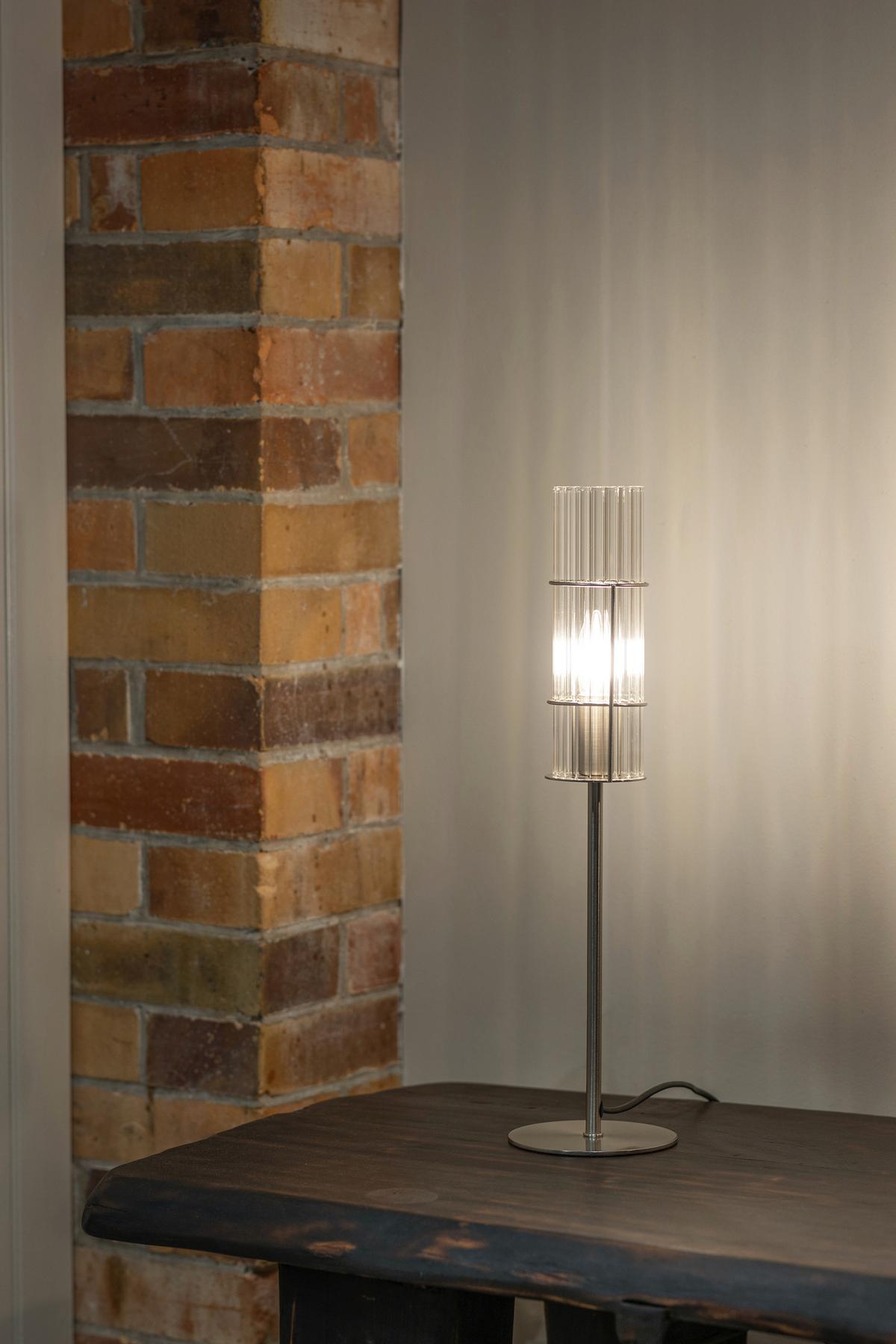 Tischleuchte Tubo Table Silberfarben max. 40 Watt - Transparent/Silberfarben, Basics, Glas/Metall (13/13/50cm) - Markslöjd