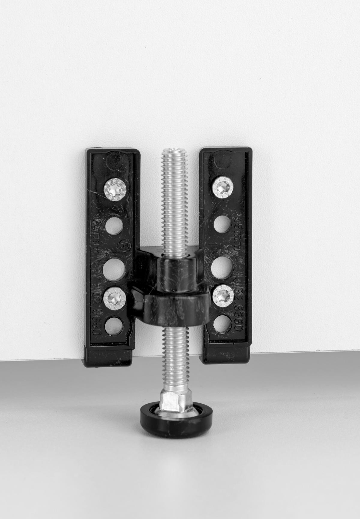 Eckküche Liverpool o. Geräte ca. 300x240cm Graphit/Eiche - Schieferfarben/Eiche Wotan, Basics, Holzwerkstoff/Metall (300/240cm) - Held