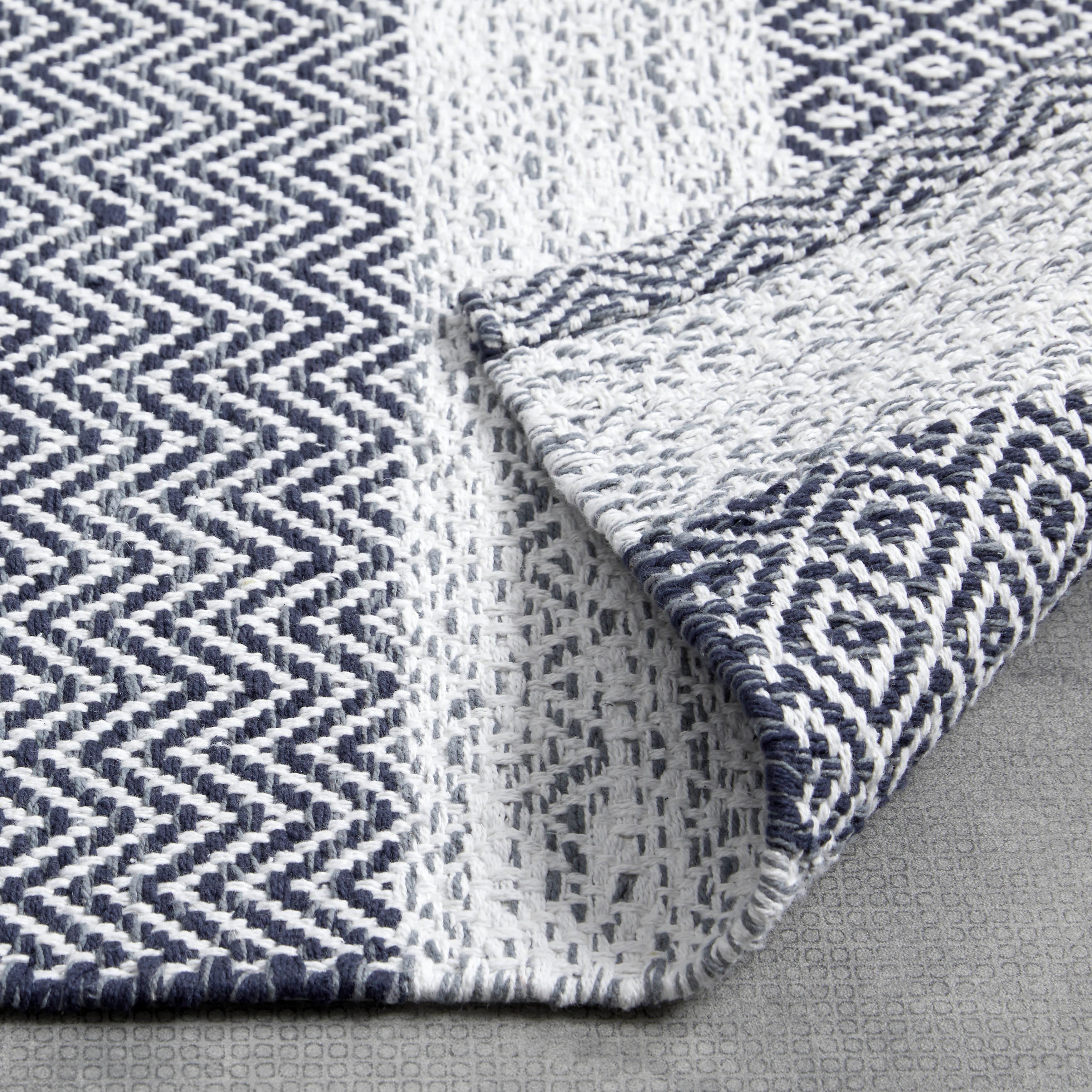 Handwebteppich Elisa in Hellgrau ca. 80x150cm - Dunkelgrau/Weiß, MODERN, Textil (80/150cm) - Modern Living