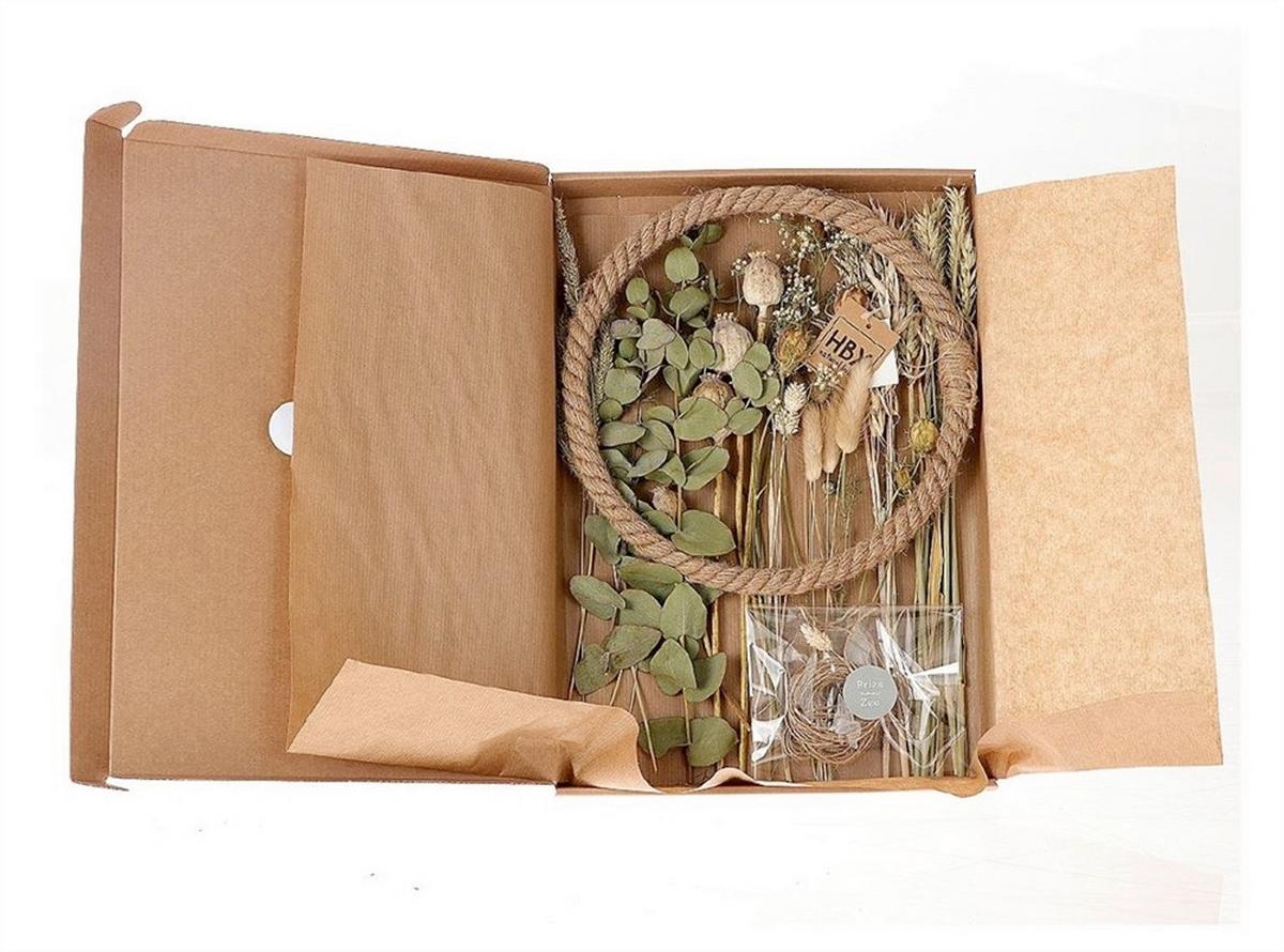 WIANEK Z SUSZONYCH KWIATÓW 312214001 - brązowy, Trend, materiały naturalne (38/3/26cm)