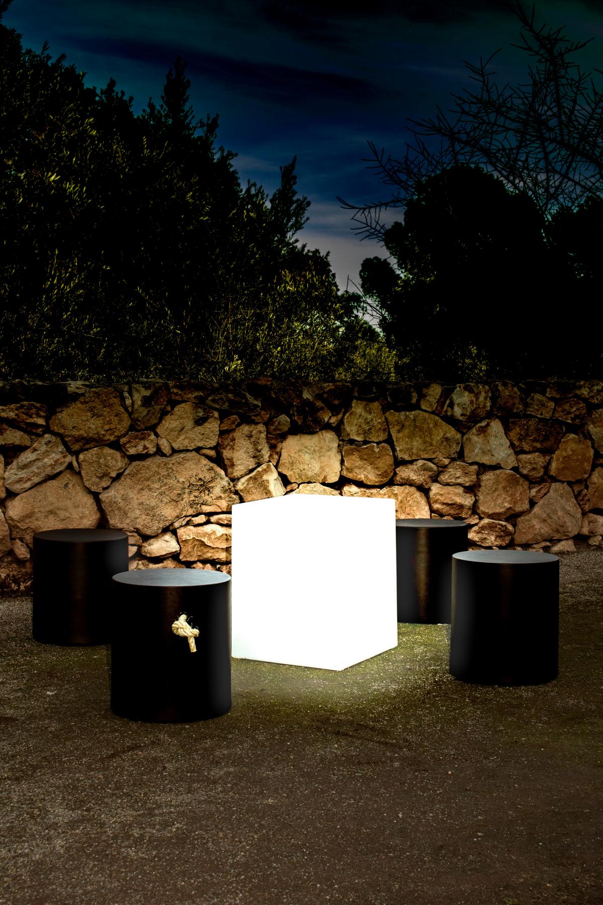 LAMPA ZEWNĘTRZNA LED CUBY 53 - biały, Design, tworzywo sztuczne (43/55cm) - Newgarden